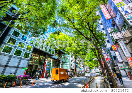 Overlooking Miyamasu-zaka and Shibuya Post Office, which shine in the fresh green of Tokyo cityscape in Japan. The right back is toward Miyamasu Sakagami 89321472