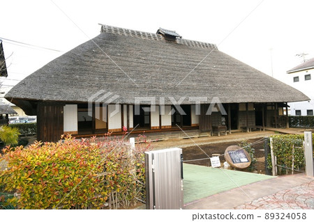 [Miyoshi Town, Miyoshi Town Designated Cultural Property, Former Ikegami Family Residence] 89324058