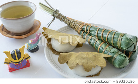 Chimaki and Kashiwamochi | Dragon Boat Festival Image 89326186