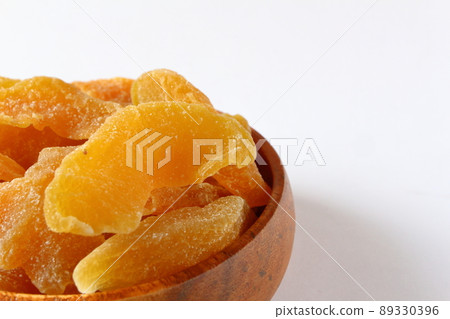 Dried peach dried fruit Dried peach dried fruit 89330396