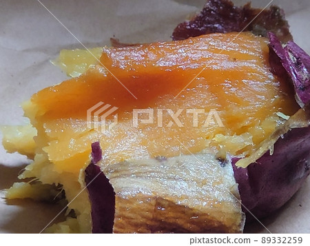 Contents of roasted sweet potato Contents of roasted sweet potato 89332259