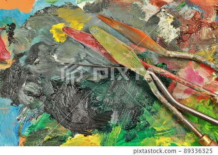 托盤上的油漆 89336325