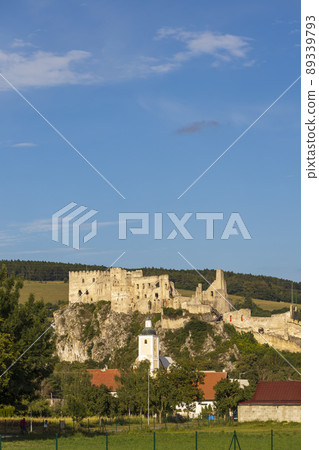 Ruins of Beckov castle, Slovakia Ruins of Beckov castle, Slovakia 89339793