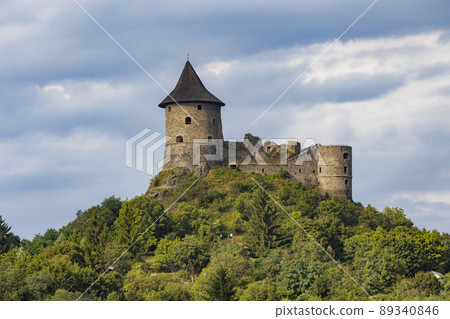 castle Somoska on Slovakia Hungarian border castle Somoska on Slovakia Hungarian border 89340846