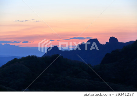 Akatsuki beyond Mt. Myogi, Gunma Prefecture Akatsuki beyond Mt. Myogi, Gunma Prefecture 89341257