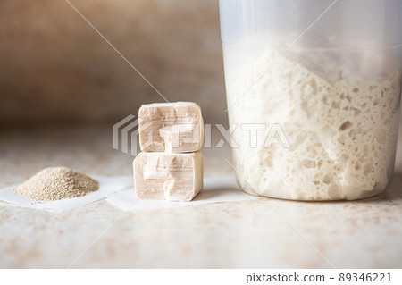 Instant and fresh yeast and sourdough in a jar. Natural leavening agents for baking. Instant and fresh yeast and sourdough in a jar. Natural leavening agents for baking. 89346221