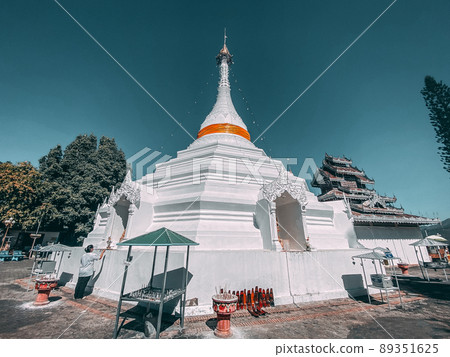 Wat Phrathat Doi Kongmu temple in Mae Hong Son, Thailand Wat Phrathat Doi Kongmu temple in Mae Hong Son, Thailand 89351625