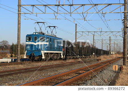 Chichibu Railway's limestone freight train Chichibu Railway's limestone freight train 89366272