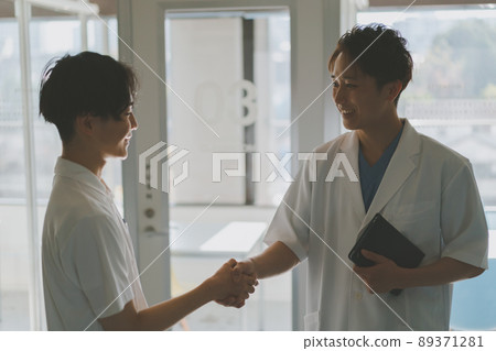 health care worker health care worker 89371281