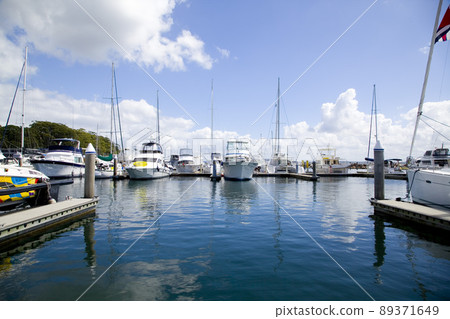 Sailing boats moored in Nelson Bay Harbour, New Southn Wales, Australia 89371649