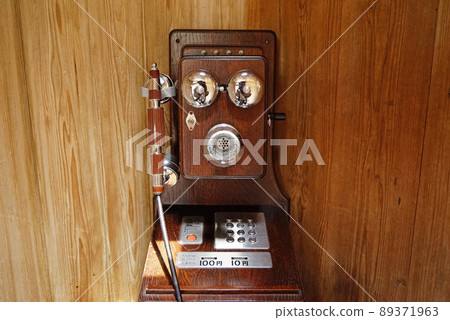 【木質復古公用電話】仿古電話 89371963