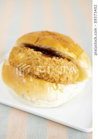Delicious croquette bread Delicious croquette bread 89373402