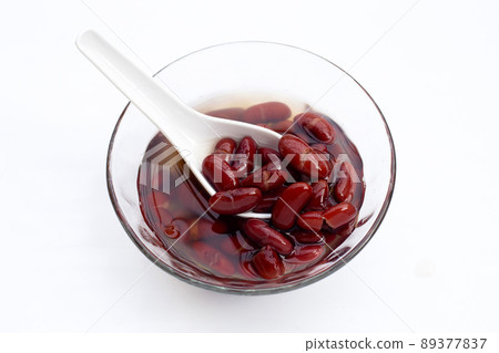 Sweet boiled red beans, Delicious dessert 89377837