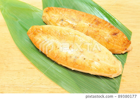 牛舌竹草 89380177