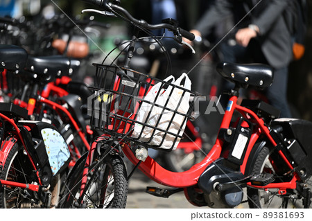 <Tokyo> Chiyoda-ku Bicycle Sharing <Tokyo> Chiyoda-ku Bicycle Sharing 89381693