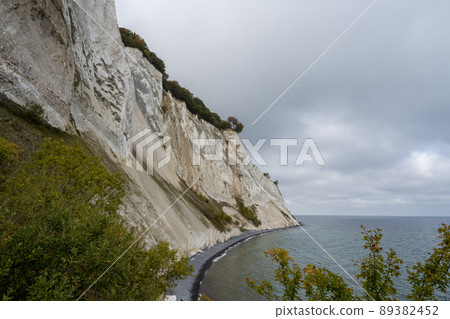 Beautiful chalk cliffs at Mons Klint in Denmark Beautiful chalk cliffs at Mons Klint in Denmark 89382452