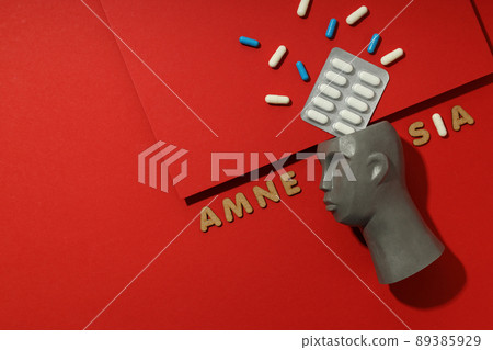 Concept of problems with memory, amnesia, space for text Concept of problems with memory, amnesia, space for text 89385929