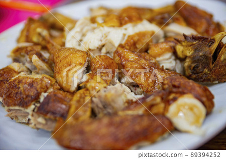 Close up shot of deep fried chicken 89394252