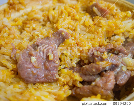 Close up shot of beef with egg Clay Pot Rice Close up shot of beef with egg Clay Pot Rice 89394290