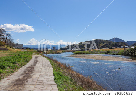 Kano River near Nirayama (Izunokuni City, Shizuoka Prefecture) Kano River near Nirayama (Izunokuni City, Shizuoka Prefecture) 89395658