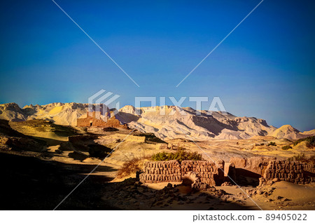 Ruins of Ain Lebekha roman temple ,Kharga oasis, Egypt Ruins of Ain Lebekha roman temple ,Kharga oasis, Egypt 89405022