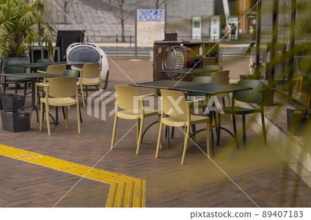 咖啡廳&餐廳（開放式咖啡廳）開在寫字樓的山谷裡 89407183