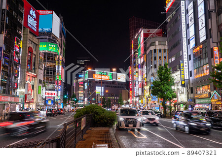 [東京] 新宿歌舞伎町/夜間娛樂區 89407321