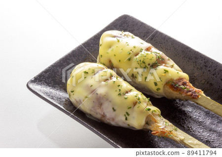 Cheese meatballs that melt cheese 89411794