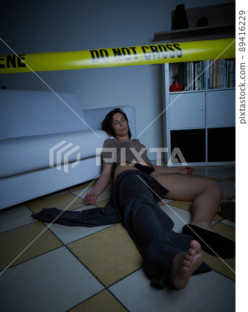 Crime Scene - Woman dead lying on the floor Crime Scene - Woman dead lying on the floor 89416229