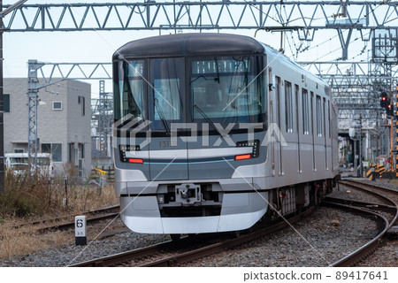 東京地鐵13000系列（構圖） 89417641