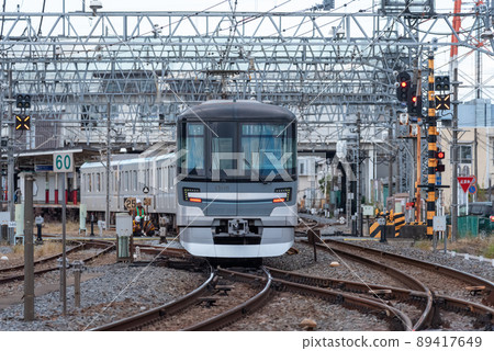 東京地鐵13000系列(構圖) 東京地鐵13000系列(構圖) 89417649