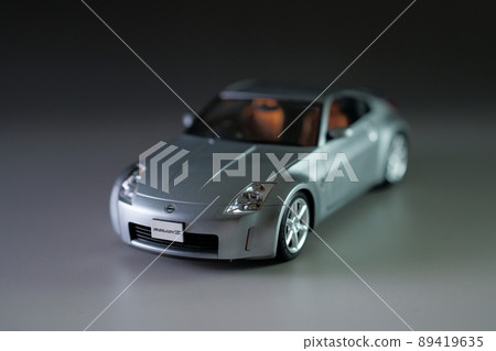 Nissan Fairlady Z Version ST 350Z (Z33) Diamond Silver 1/24 Plastic Model Nissan Fairlady Z Version ST 350Z (Z33) Diamond Silver 1/24 Plastic Model 89419635