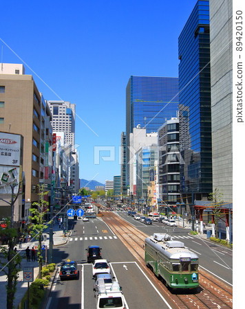 Hiroshima Electric Railway tram running in Hiroshima city 89420150