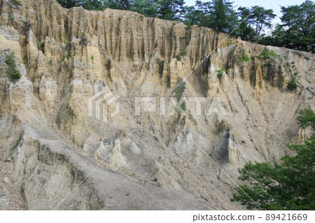 Awa City, Tokushima Prefecture Awa's Earth Column 89421669