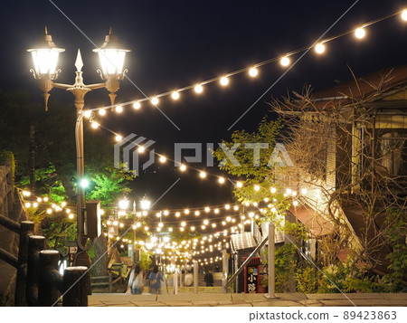 Night view of Ikaho Onsen Ishidangai 89423863