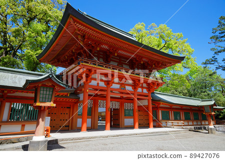 冰川神社櫻門 89427076