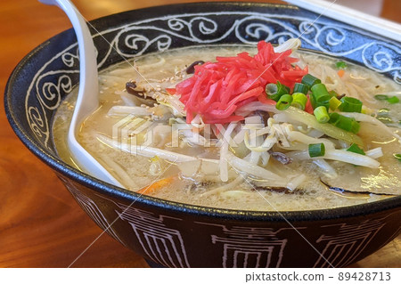 Tonkotsu ramen 89428713