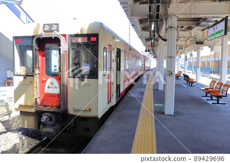 在飯山站停靠的 Oykot 89429696