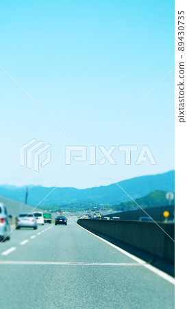 State of the highway 89430735