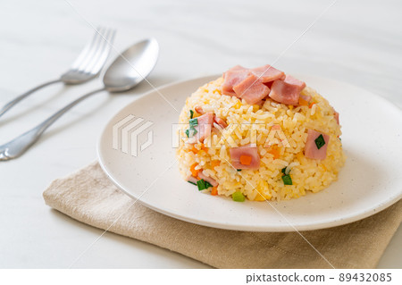 ham fried rice ham fried rice 89432085