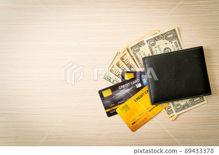 wallet with money and credit card 89433378