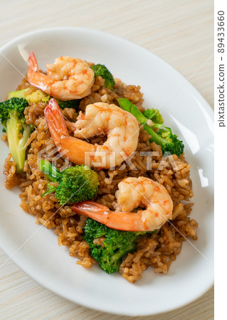 fried rice with broccoli and shrimps fried rice with broccoli and shrimps 89433660