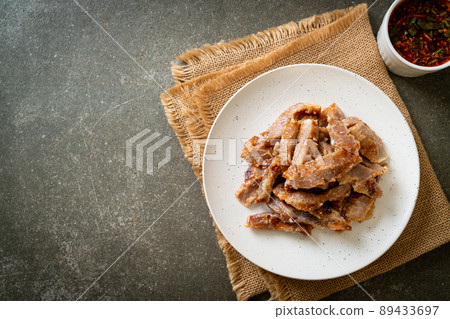 Grilled Pork Neck with Thai Spicy Sauce 89433697