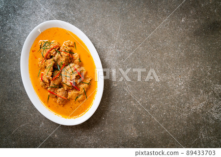 panang curry with pork panang curry with pork 89433703