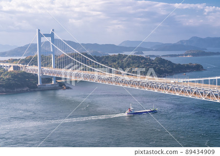 “岡山縣”在瀨戶大橋和峨眉山 89434909