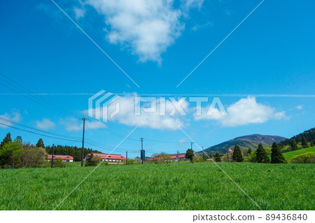 Rokuroshi Kogen-Okukoshi Kogen Ranch: A refreshing blue sky Rokuroshi Kogen-Okukoshi Kogen Ranch: A refreshing blue sky 89436840