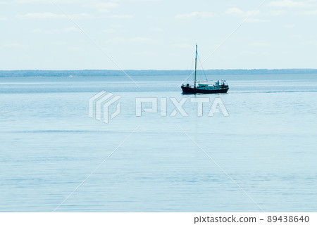 Fishing ship goes via Baltic sea channel to base 89438640