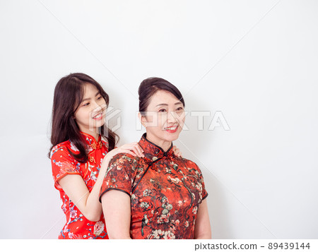 Cheongsam-style female cheongsam, Anma, Cheongsam, Cheongsam (white background, traditional flag by Tobuki) 89439144