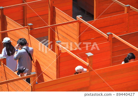 Suburban tourist facilities / huge maze Suburban tourist facilities / huge maze 89440427