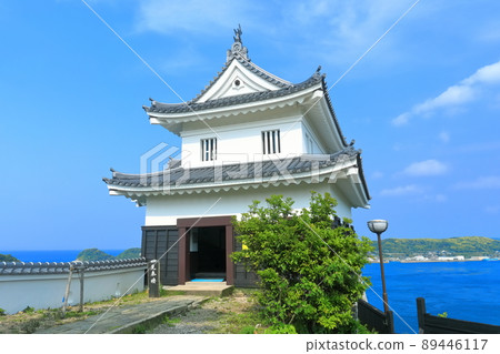 [Nagasaki Prefecture] Hirado Strait and Hirado Castle Ruins under fine weather (Misou Tower) 89446117